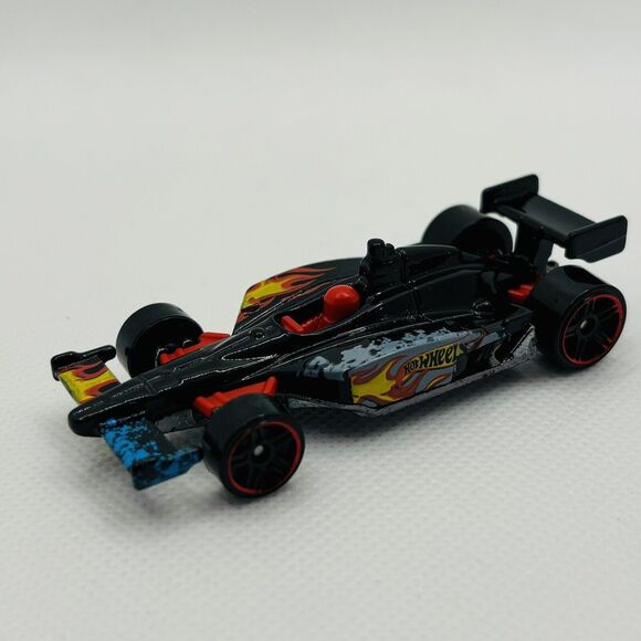 Hot Wheels V5330 Indy Car Black 2011 Mattel - Picture 1 of 2